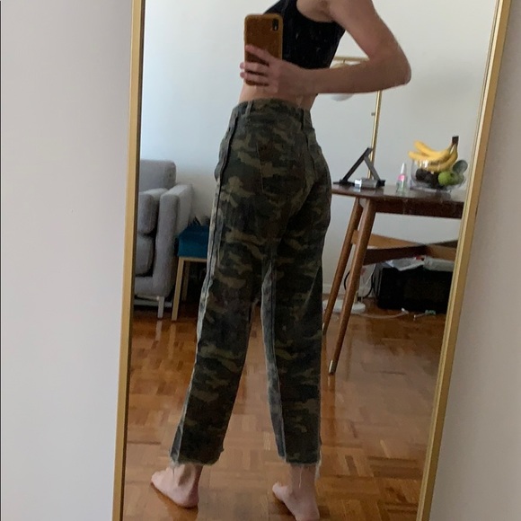 ZARA Camo high wasted Ankle Jeans - Picture 3 of 5
